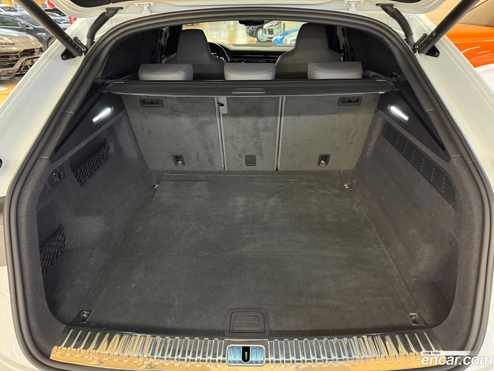 Audi Q8 2022 — 10