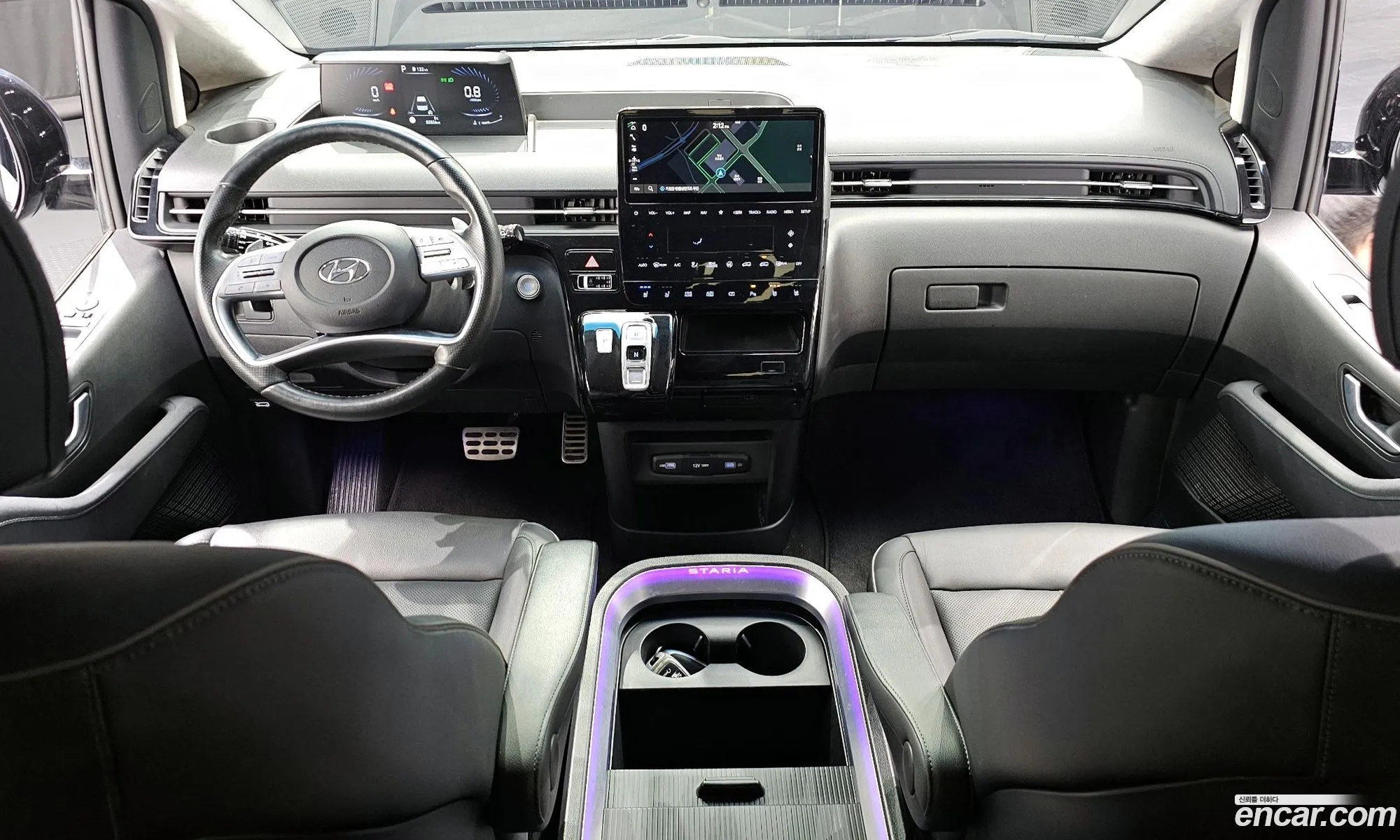 Hyundai Staria 2021 — 3