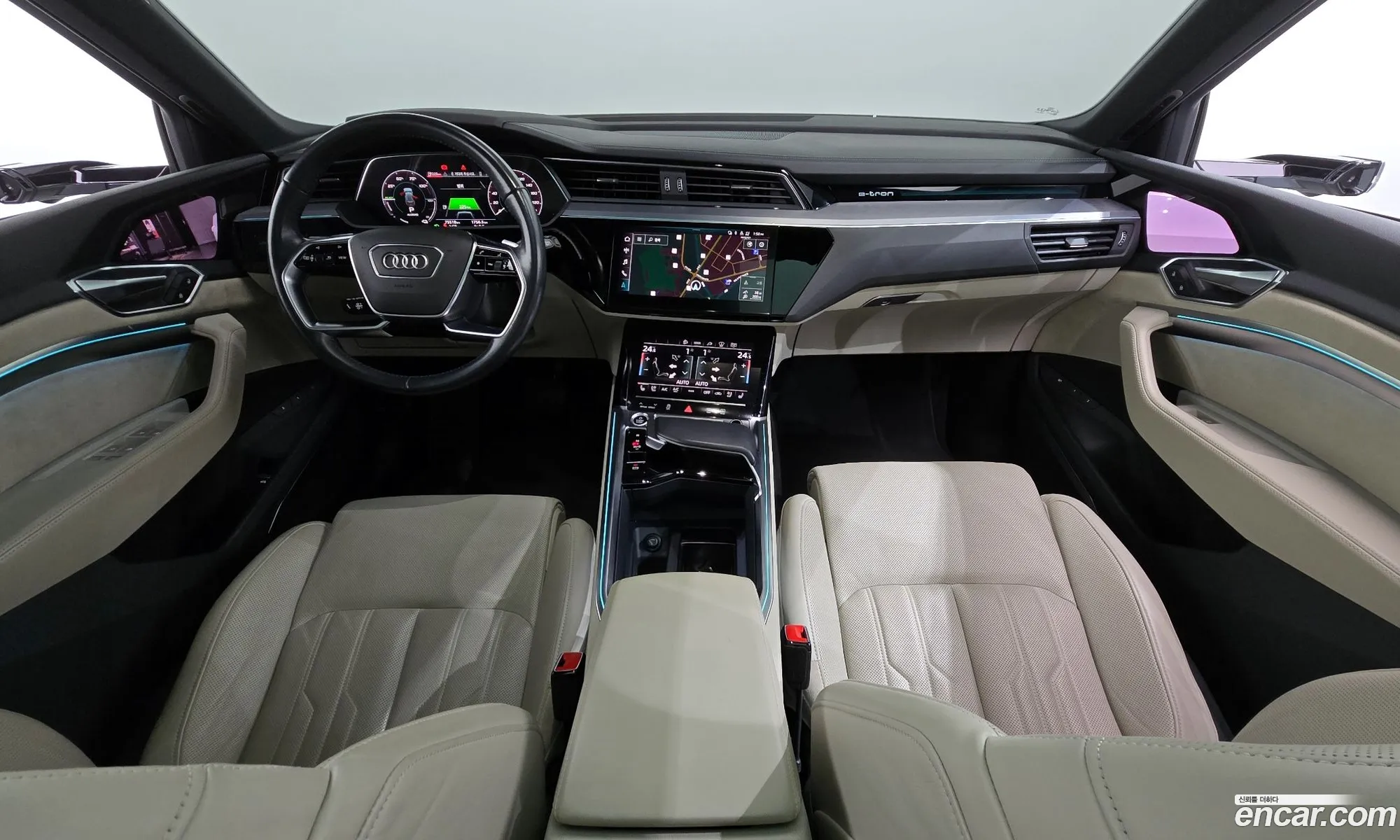 Audi e-tron 2021 WAUZZZGE8MB044077 — 13