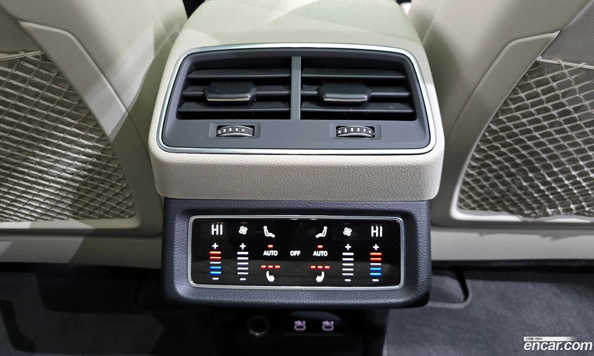 Audi e-tron 2021 WAUZZZGE8MB044077 — 11