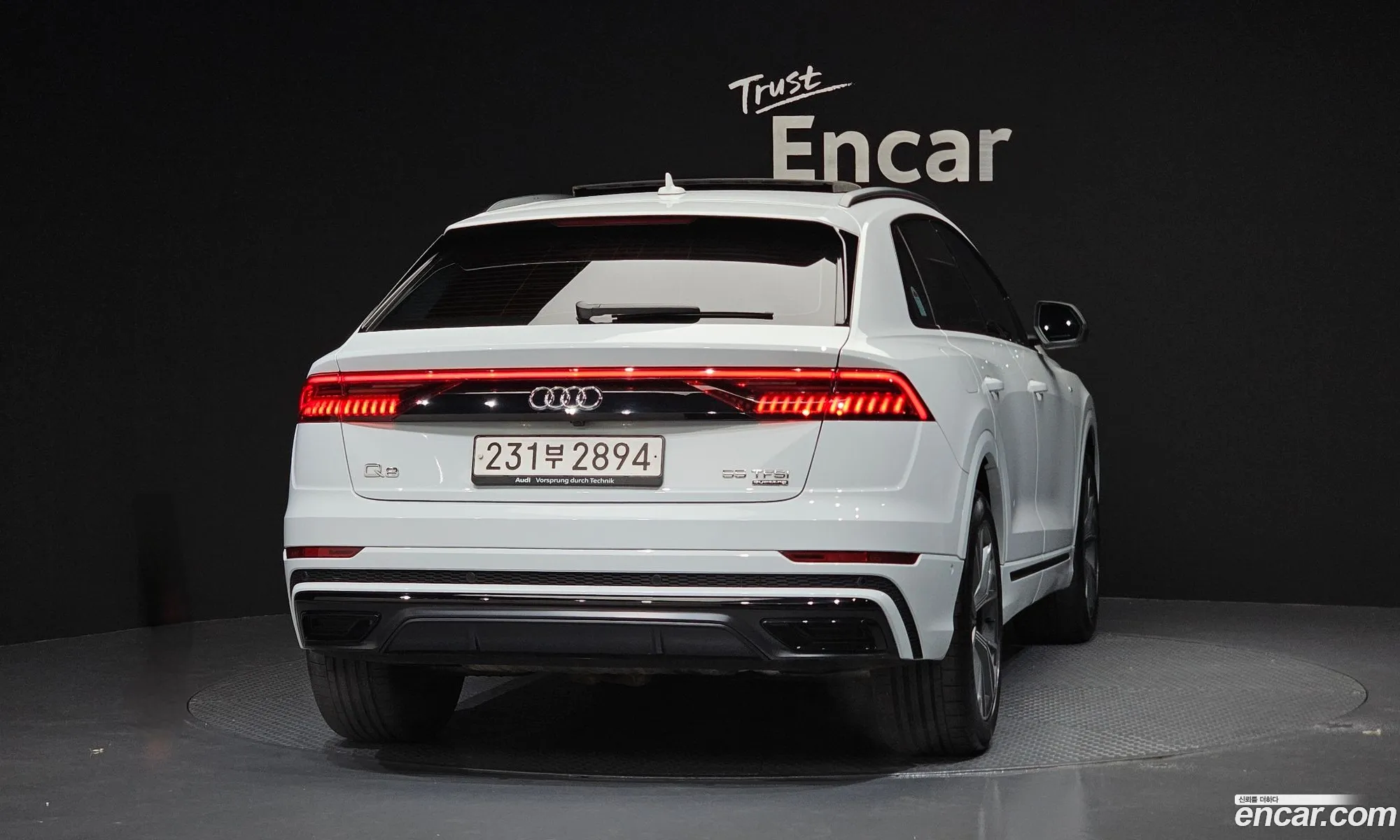 Audi Q8 2022 WAUZZZF11ND017484 — 16