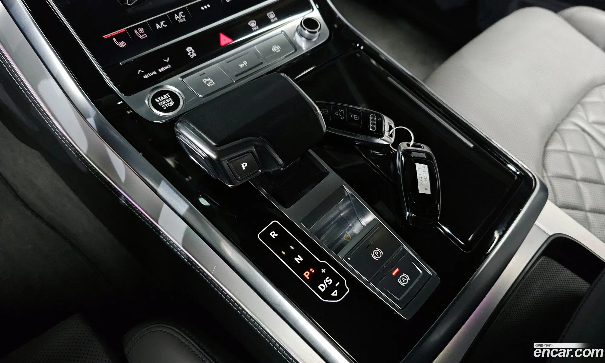 Audi Q8 2022 WAUZZZF11ND017484 — 8