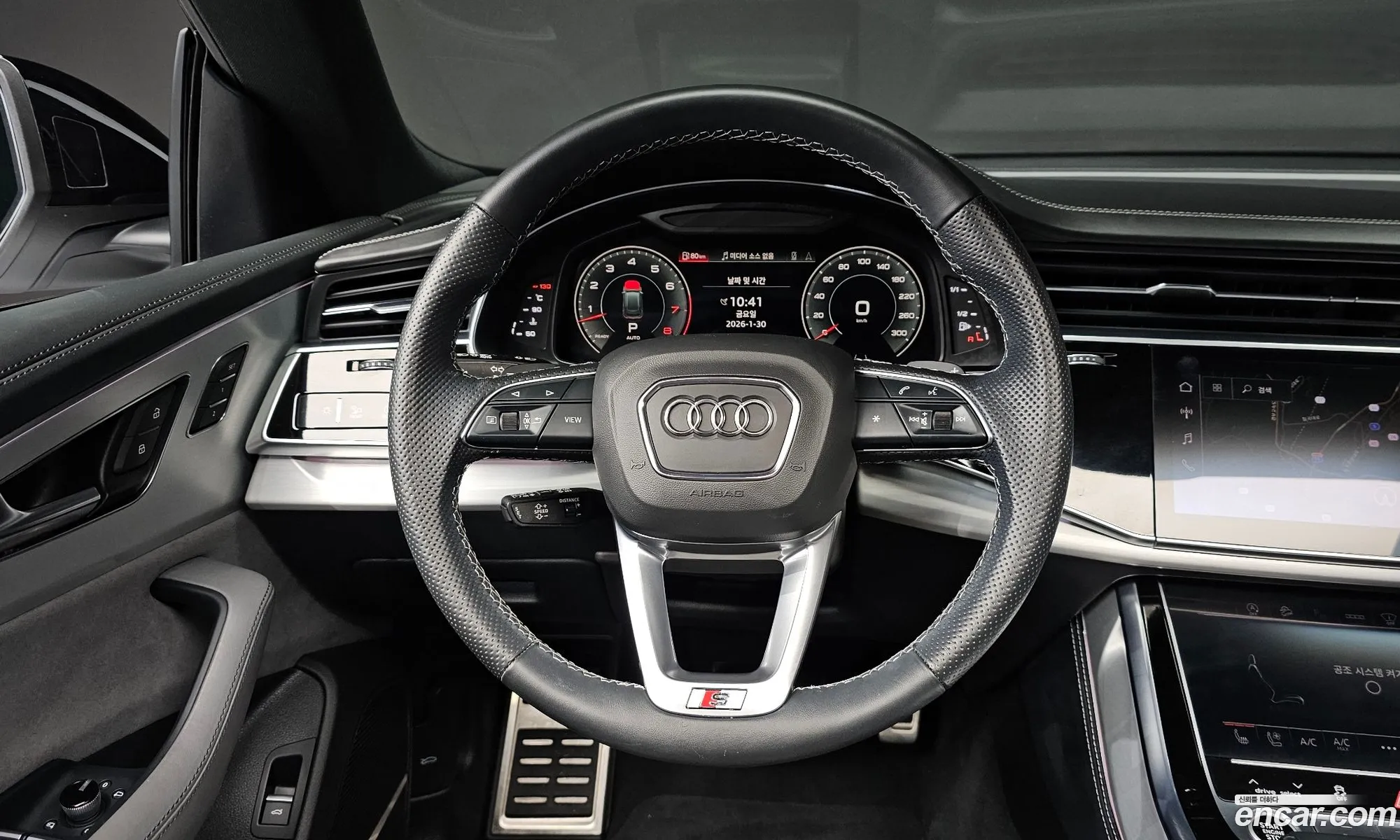 Audi Q8 2022 WAUZZZF11ND017484 — 20