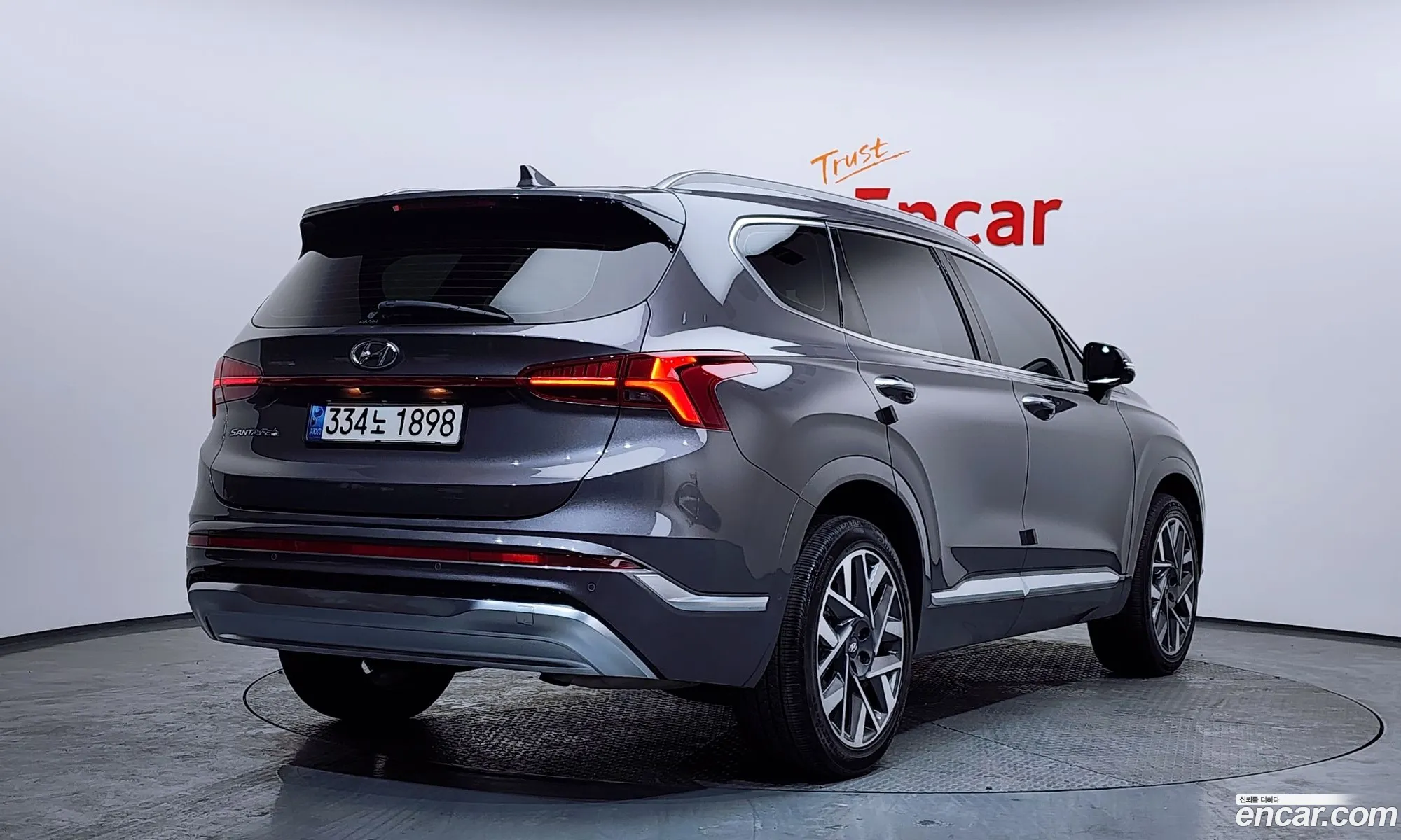 Hyundai Santa Fe 2021 — 18