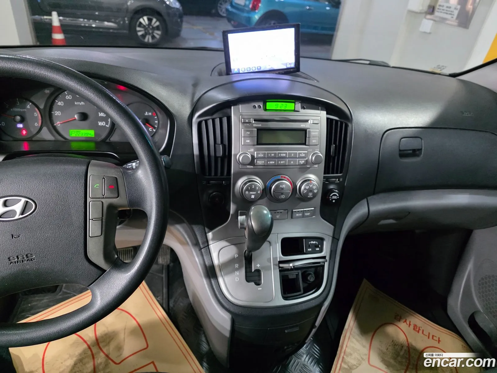 Hyundai Grand Starex 2014 — 2