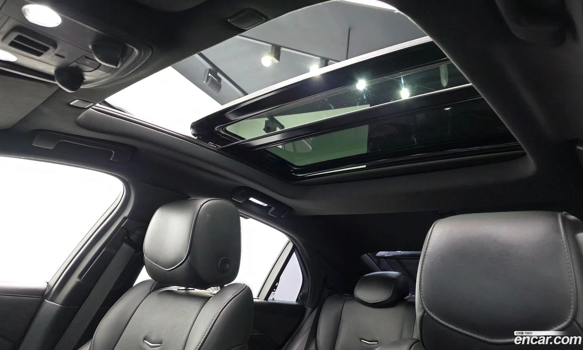 Cadillac CTS 2018 1G6A85SX0J0174322 — 20
