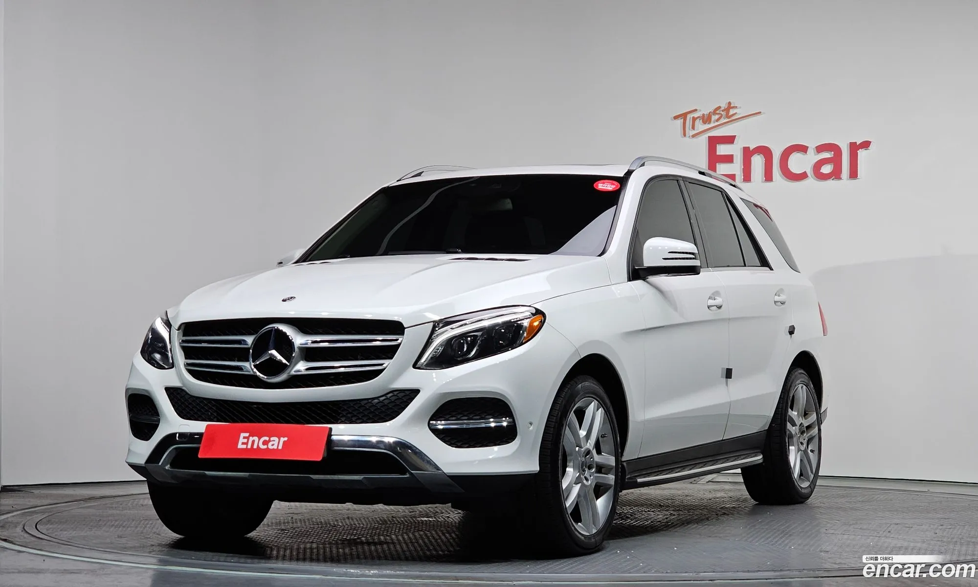 Mercedes-Benz GLE-Class W166 2018 — 11