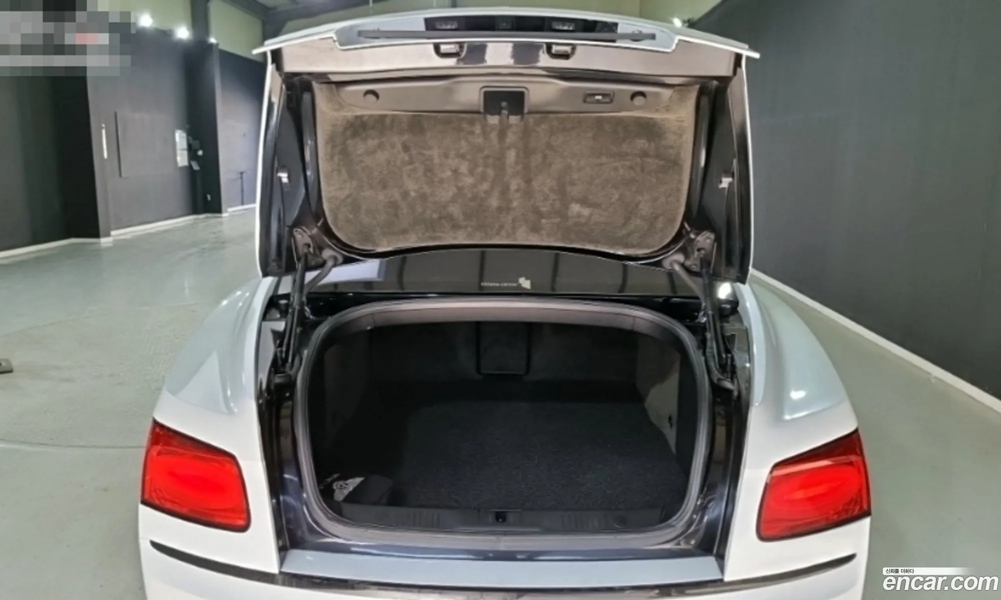 Bentley Flying Spur 2014 — 18