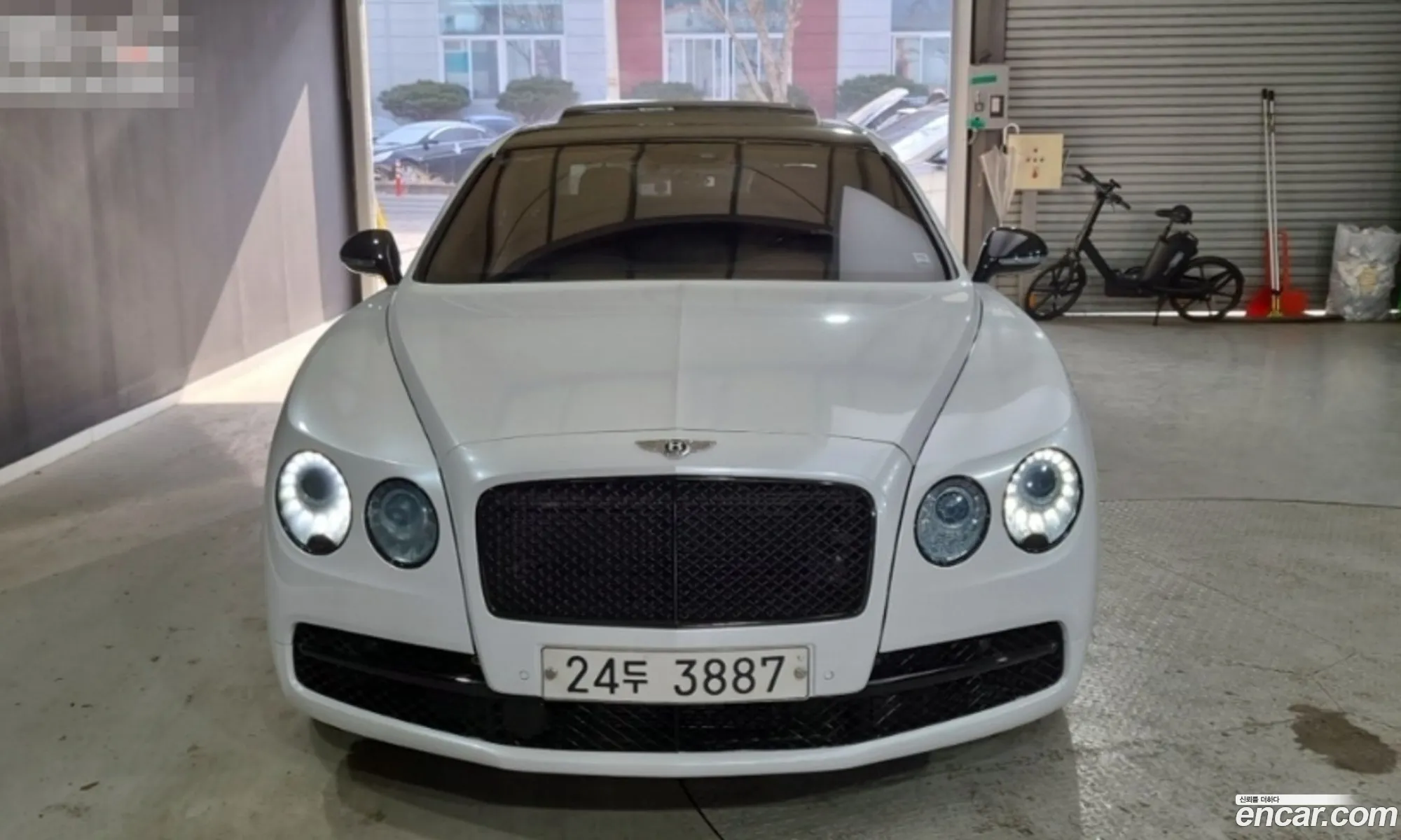 Bentley Flying Spur 2014 — 13
