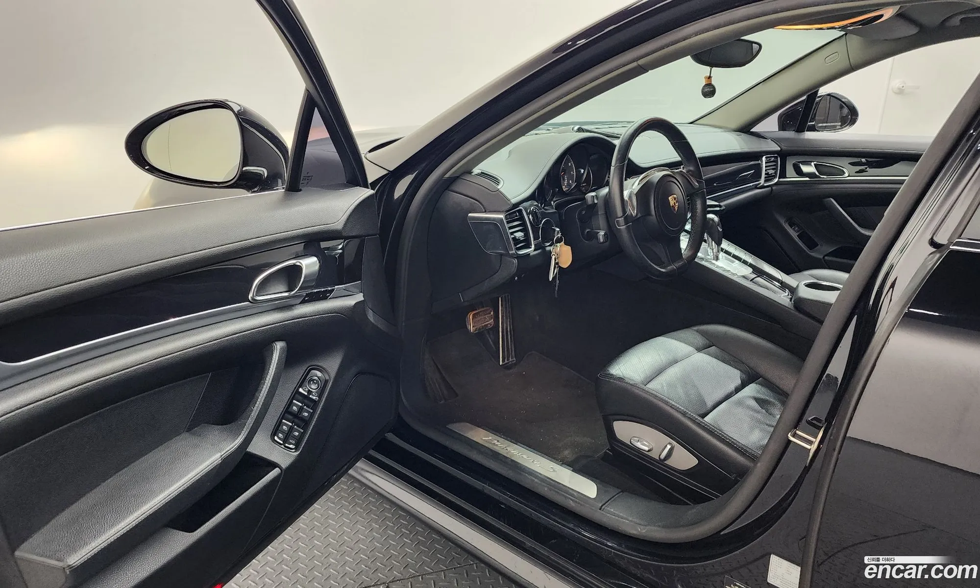 Porsche Panamera 2011 WP0AB2976BL062367 — 5