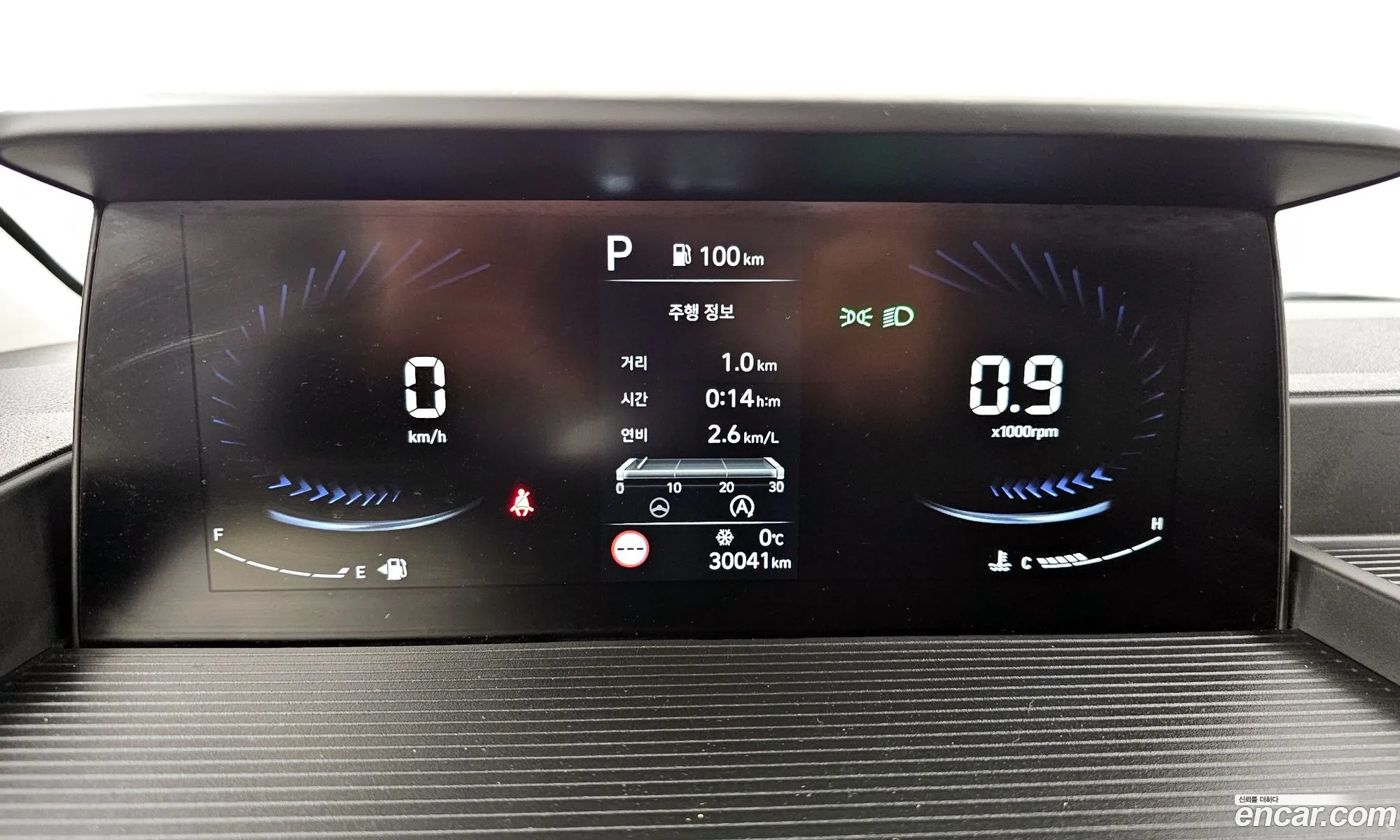 Hyundai Staria 2023 — 9