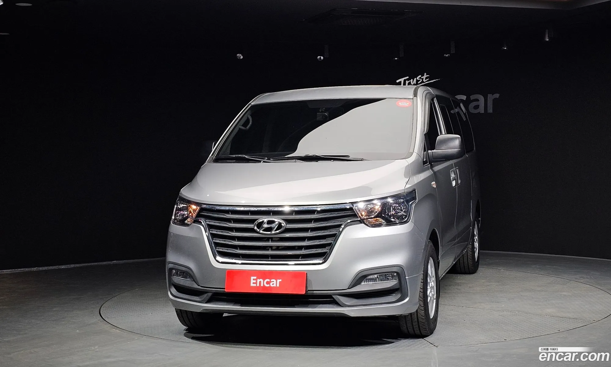Hyundai Grand Starex 2018 — 9