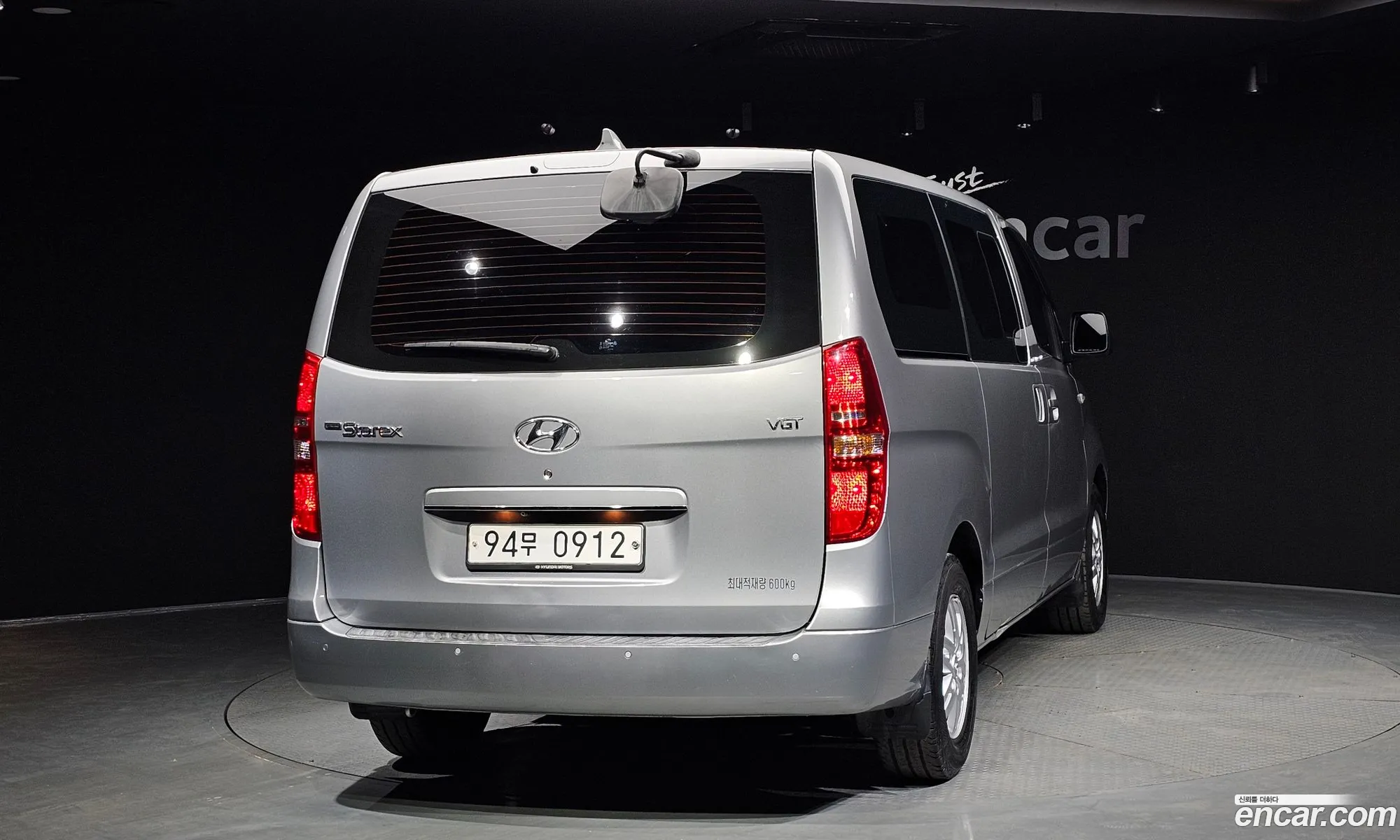Hyundai Grand Starex 2018 — 2