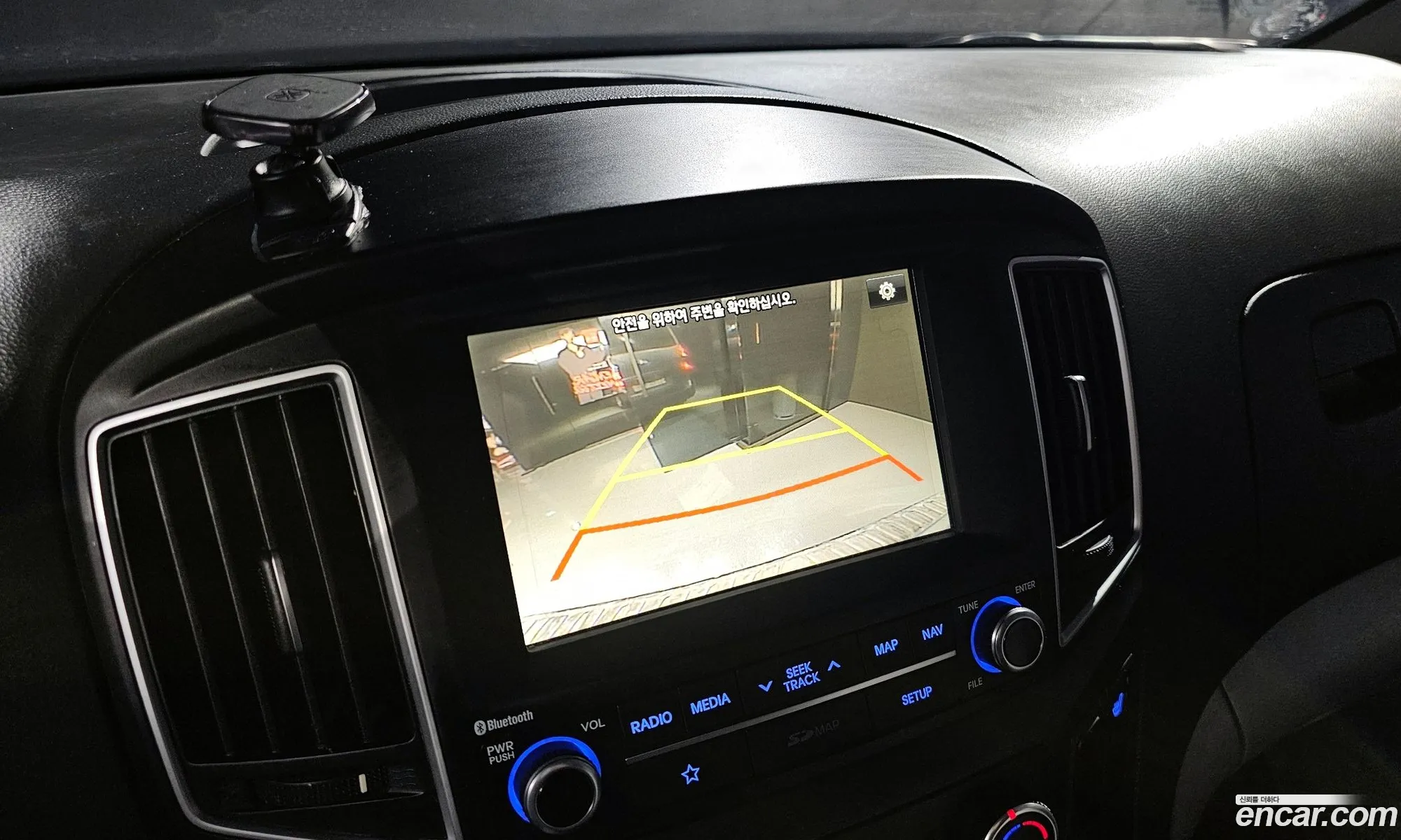 Hyundai Grand Starex 2018 — 15
