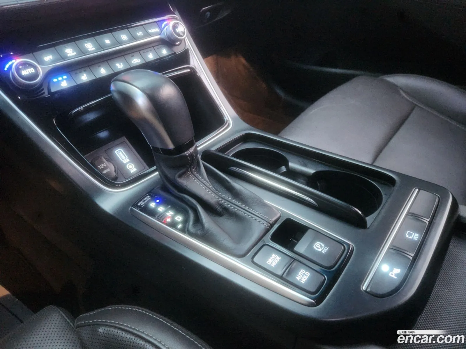 Hyundai Grandeur IG 2018 — 11