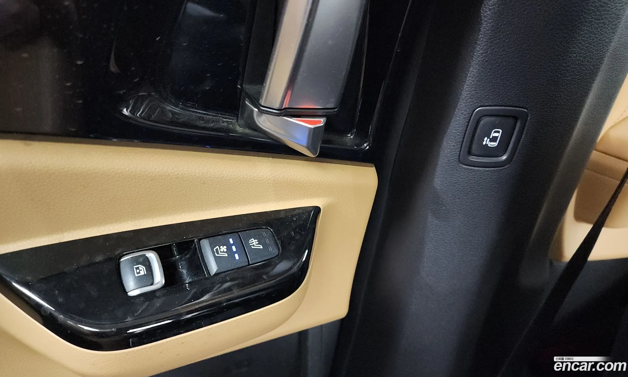 Kia Carnival 2021 KNANE81BBMS079100 — 13