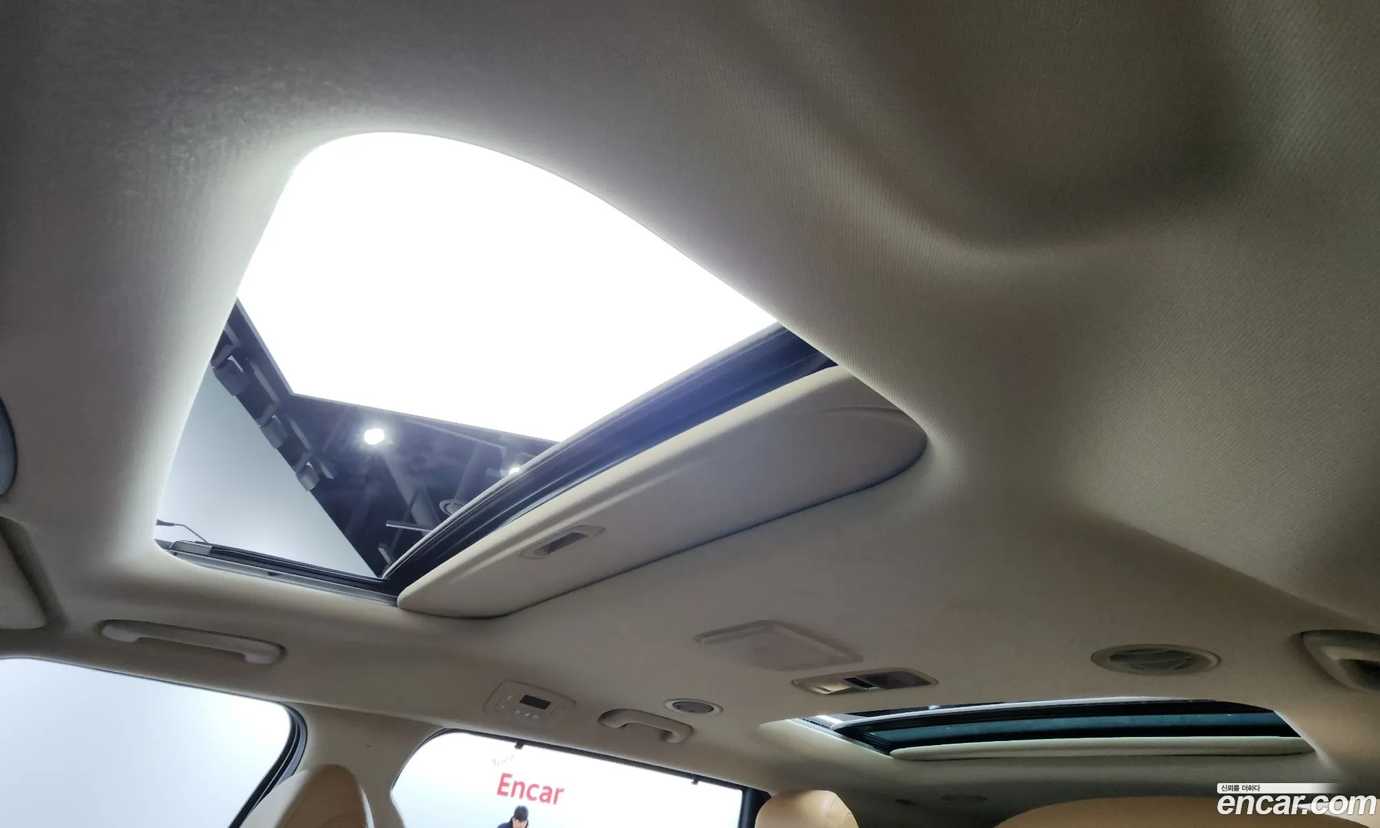 Kia Carnival 2021 KNANE81BBMS079100 — 12