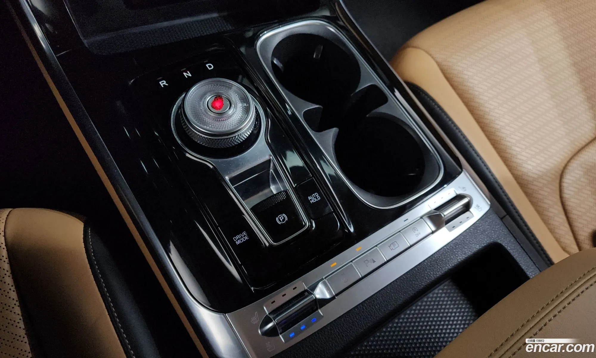 Kia Carnival 2021 KNANE81BBMS079100 — 19