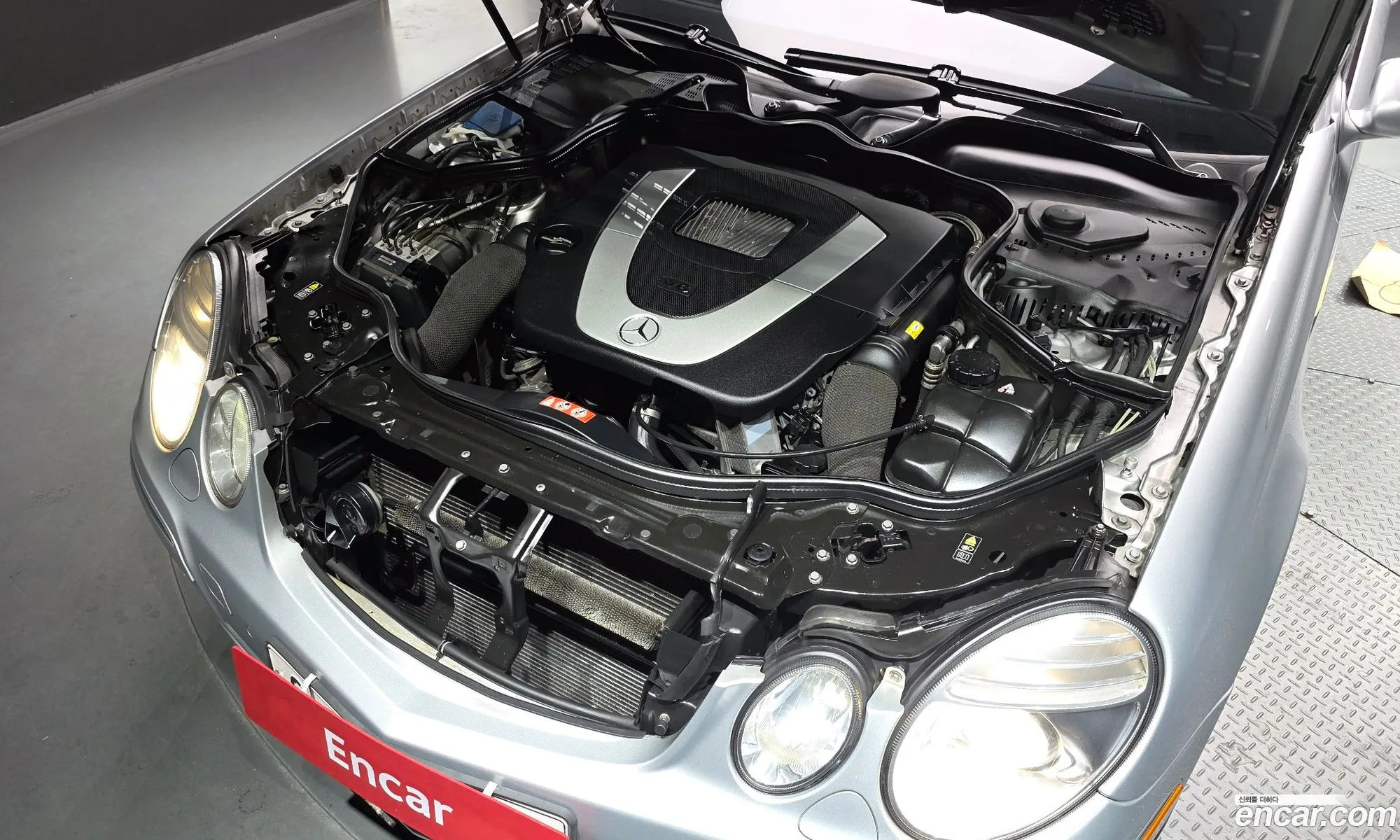 Mercedes-Benz E-Class W211 2006 WDBUF56X17A997093 — 15