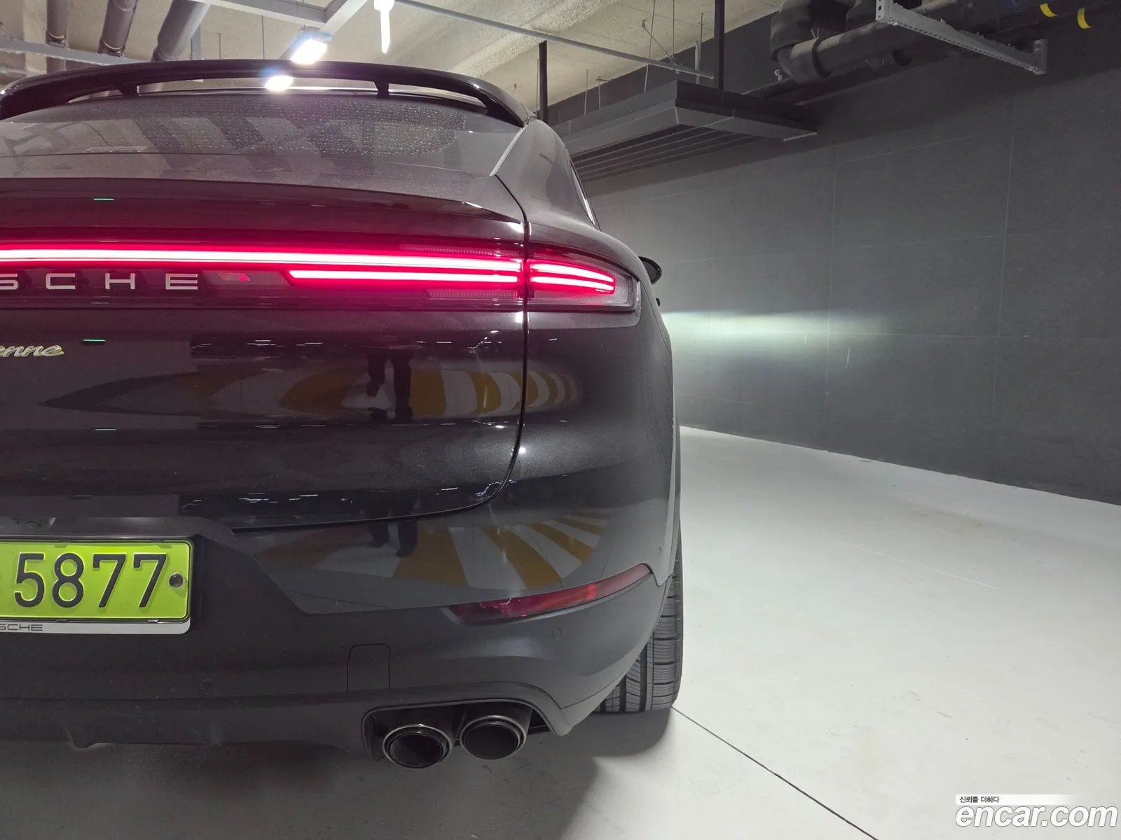 Porsche Cayenne 2025 — 17