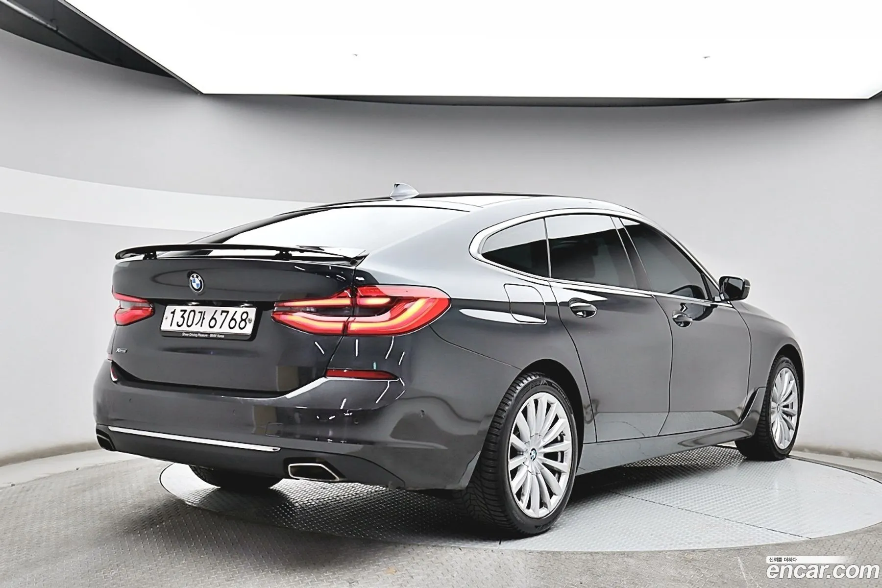 BMW 6 Series GT 2021 — 10