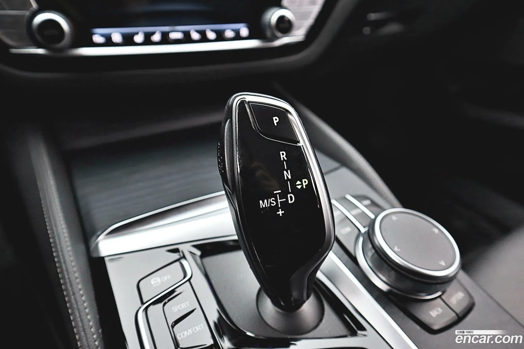 BMW 6 Series GT 2021 — 13