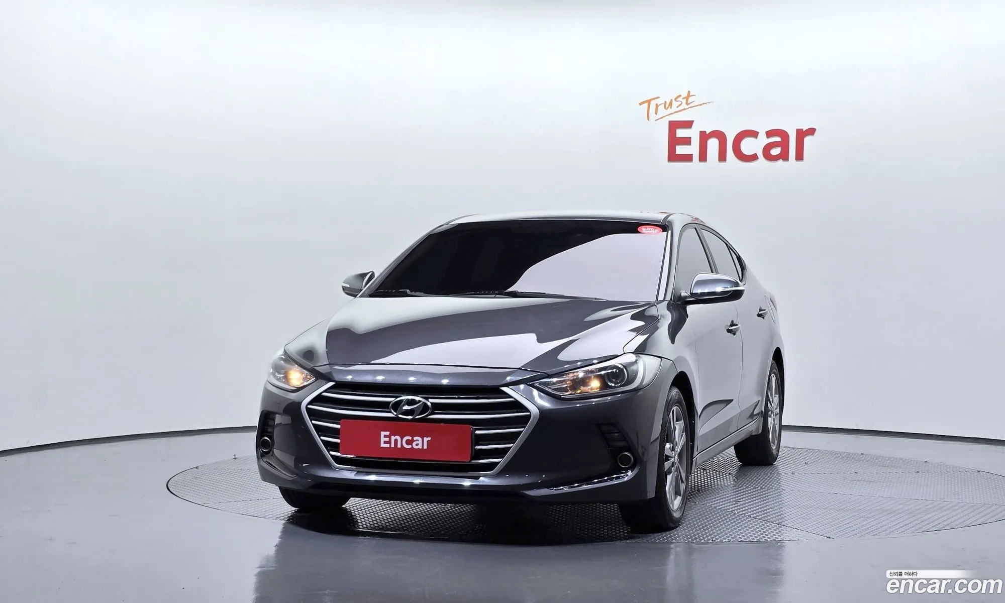 Hyundai Elantra AD 2016 — 13