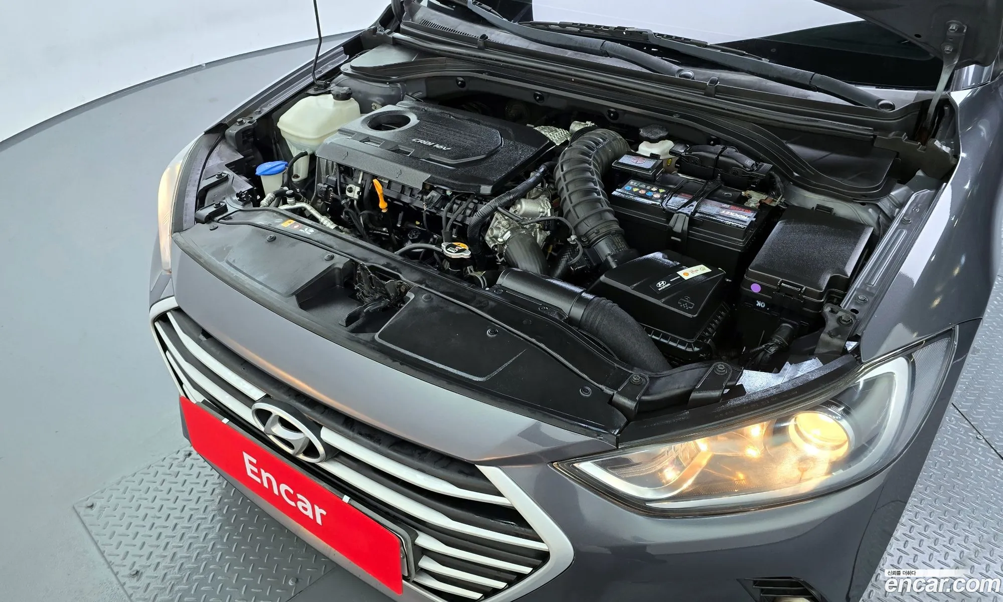 Hyundai Elantra AD 2016 — 17