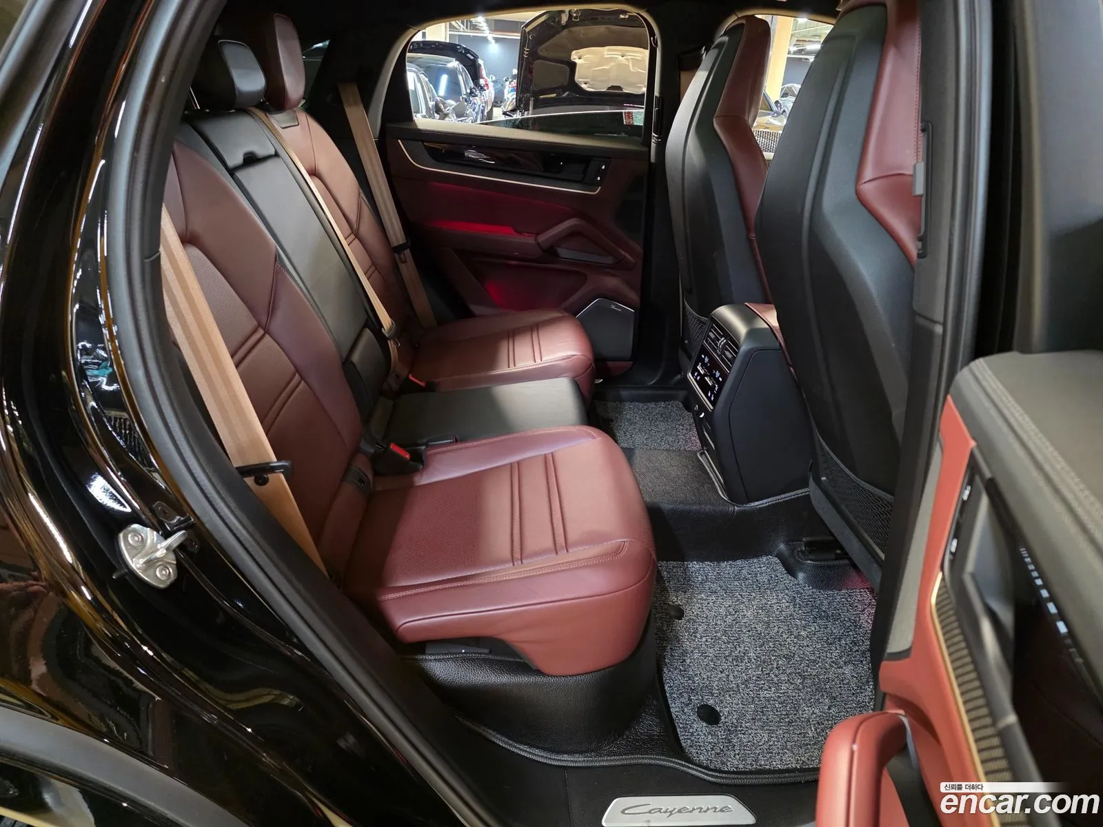 Porsche Cayenne 2024 — 3