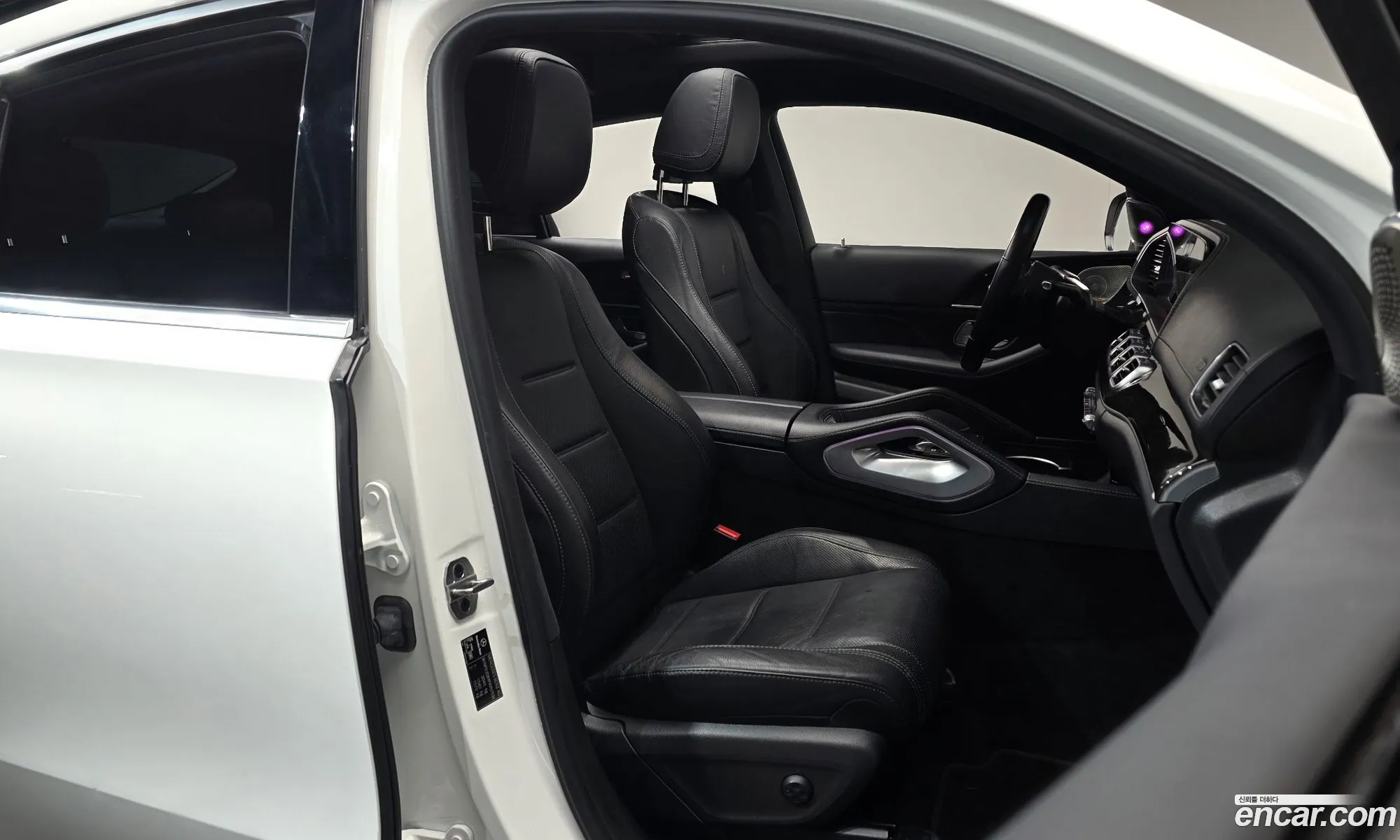 Mercedes-Benz GLE-Class W167 2023 — 16