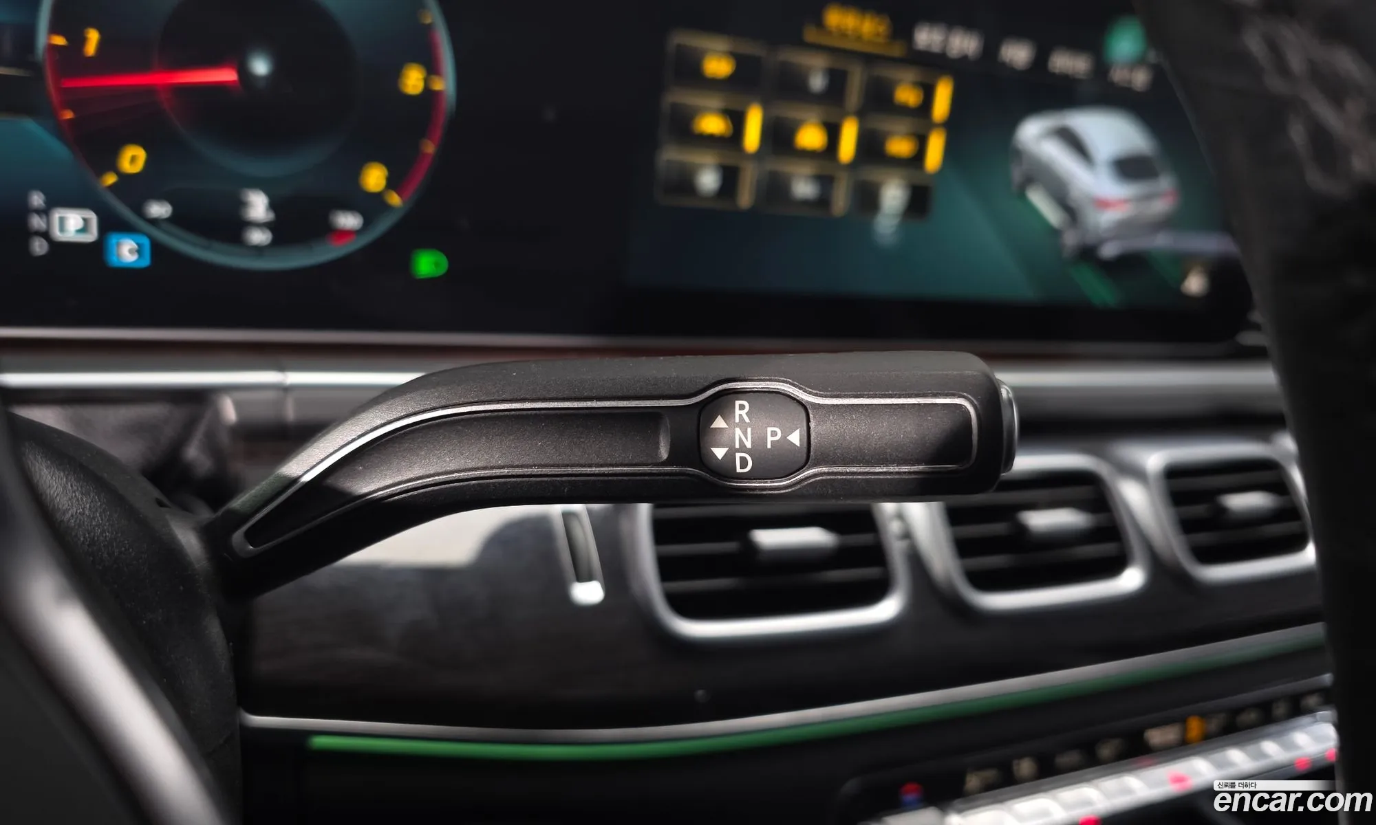 Mercedes-Benz GLE-Class W167 2023 — 4