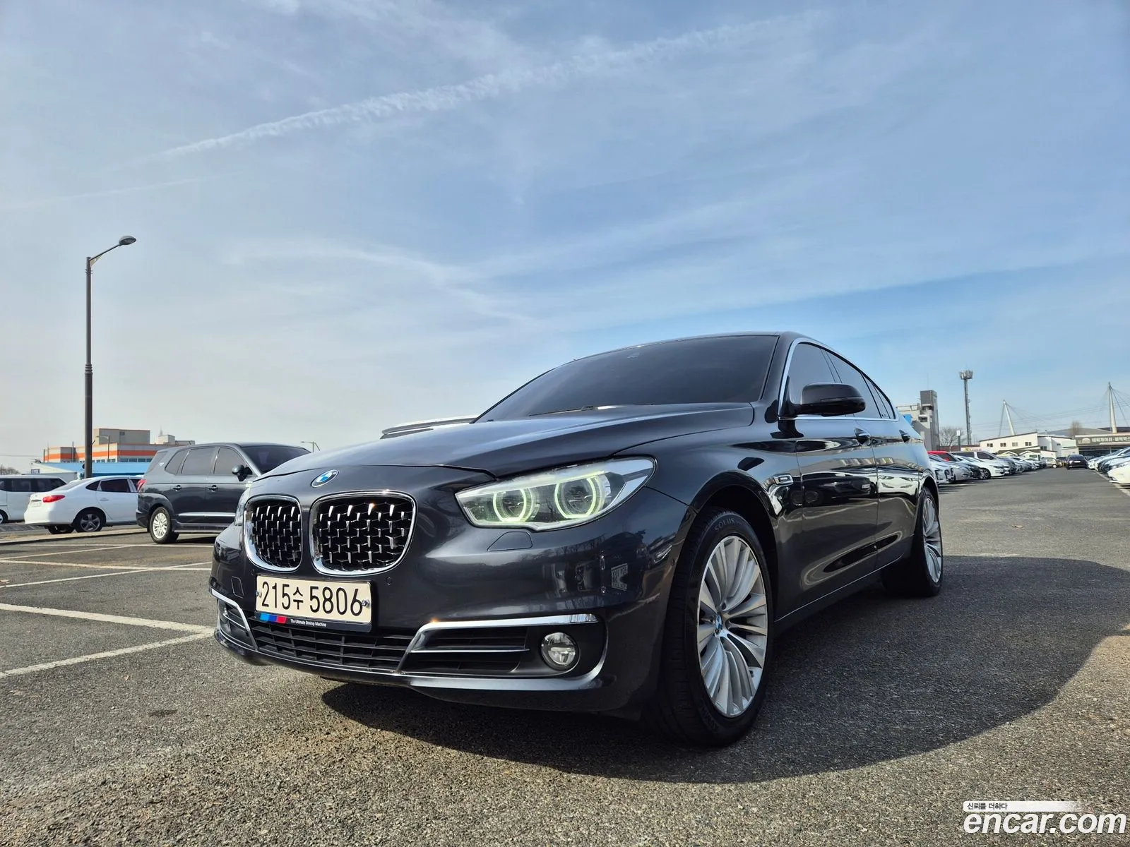 BMW 5 Series GT 2015 — 17