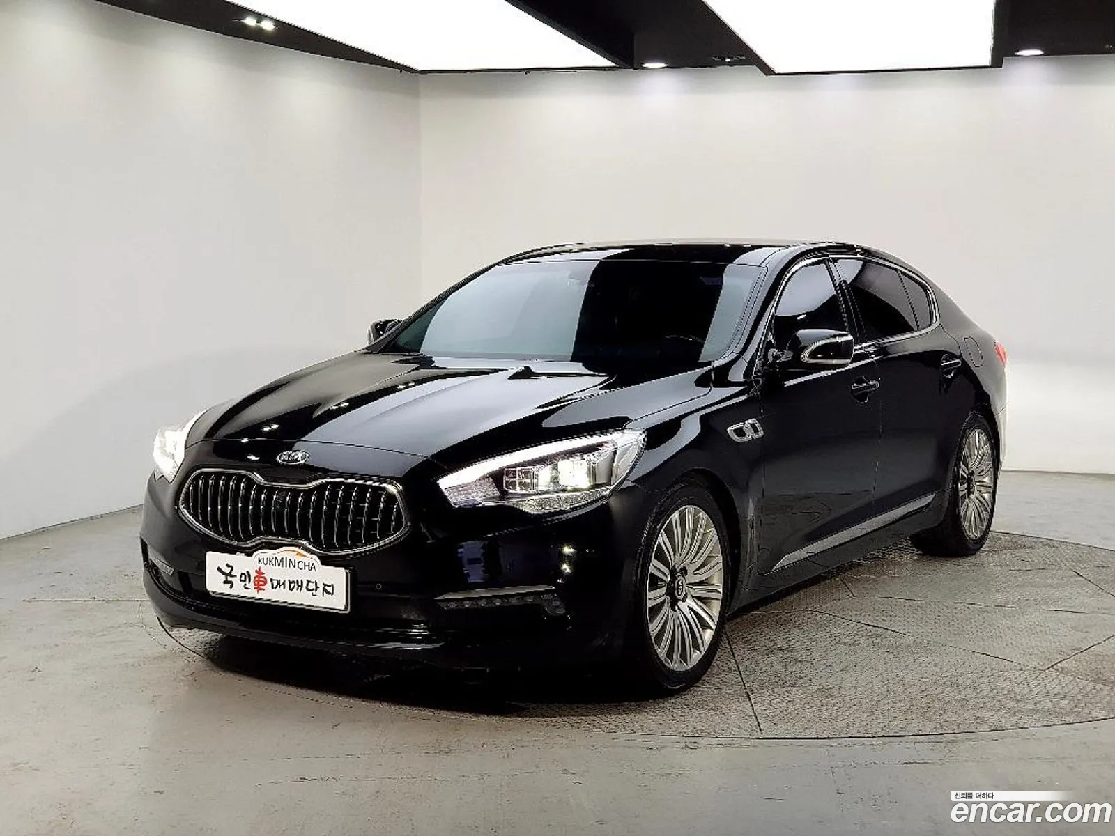 Kia K9 2013 — 13