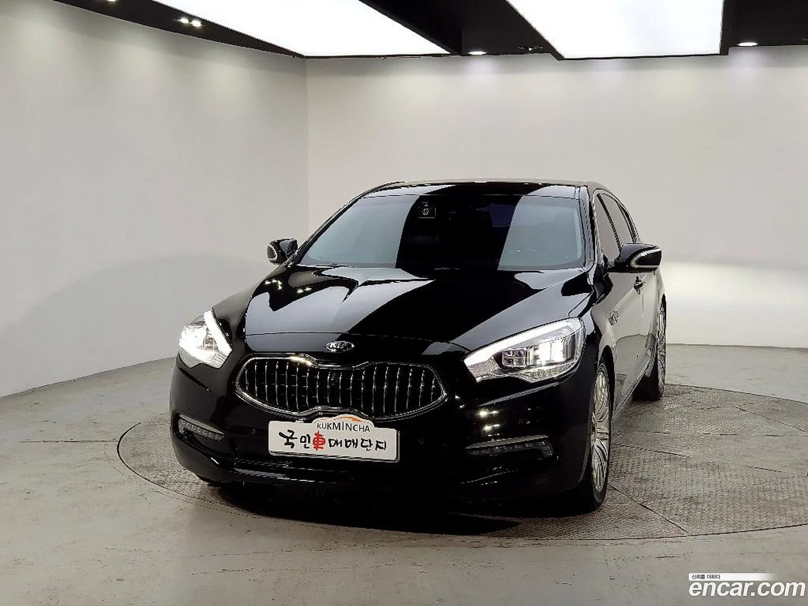 Kia K9 2013 — 2