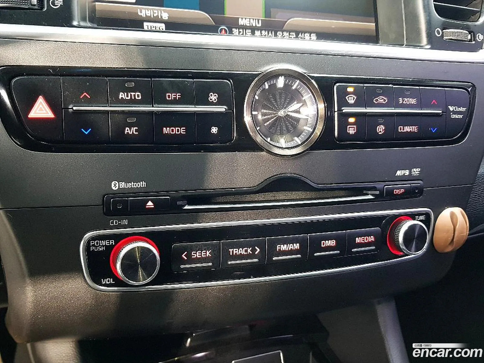 Kia K9 2013 — 15