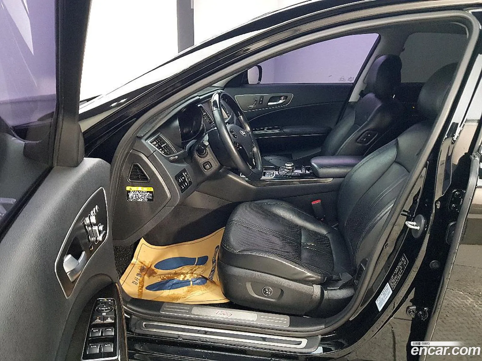 Kia K9 2013 — 16