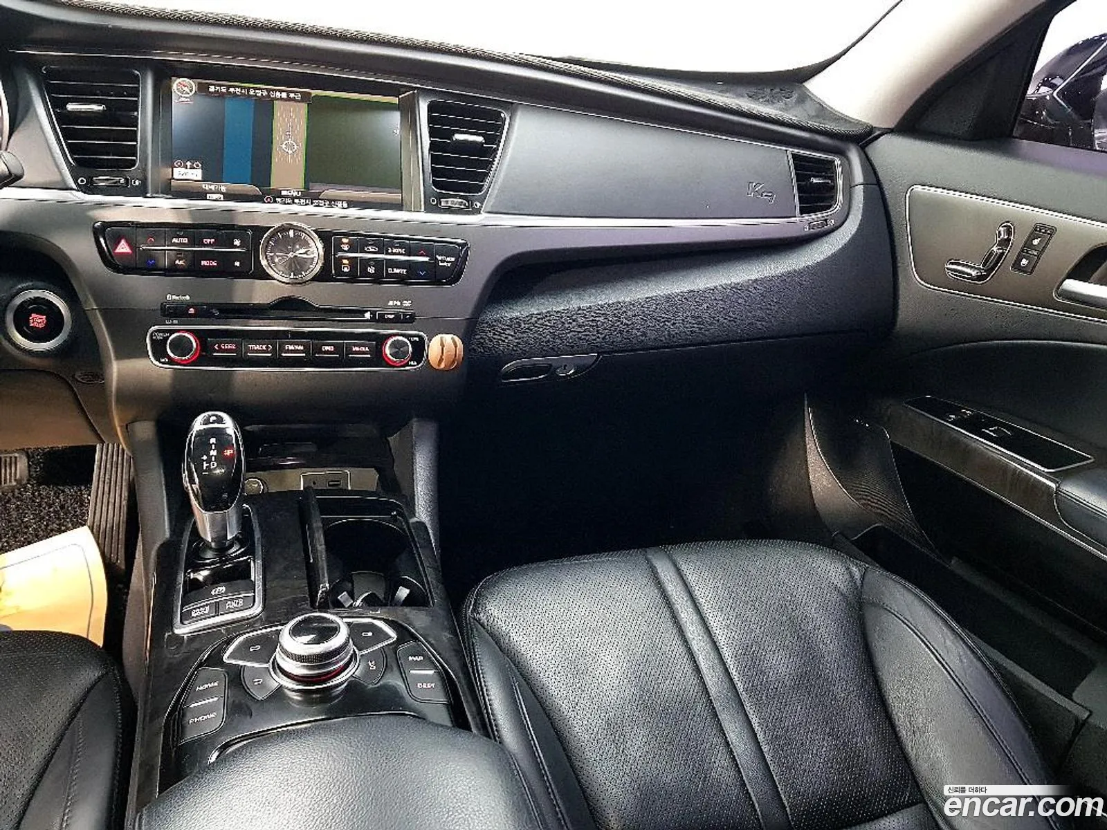 Kia K9 2013 — 11