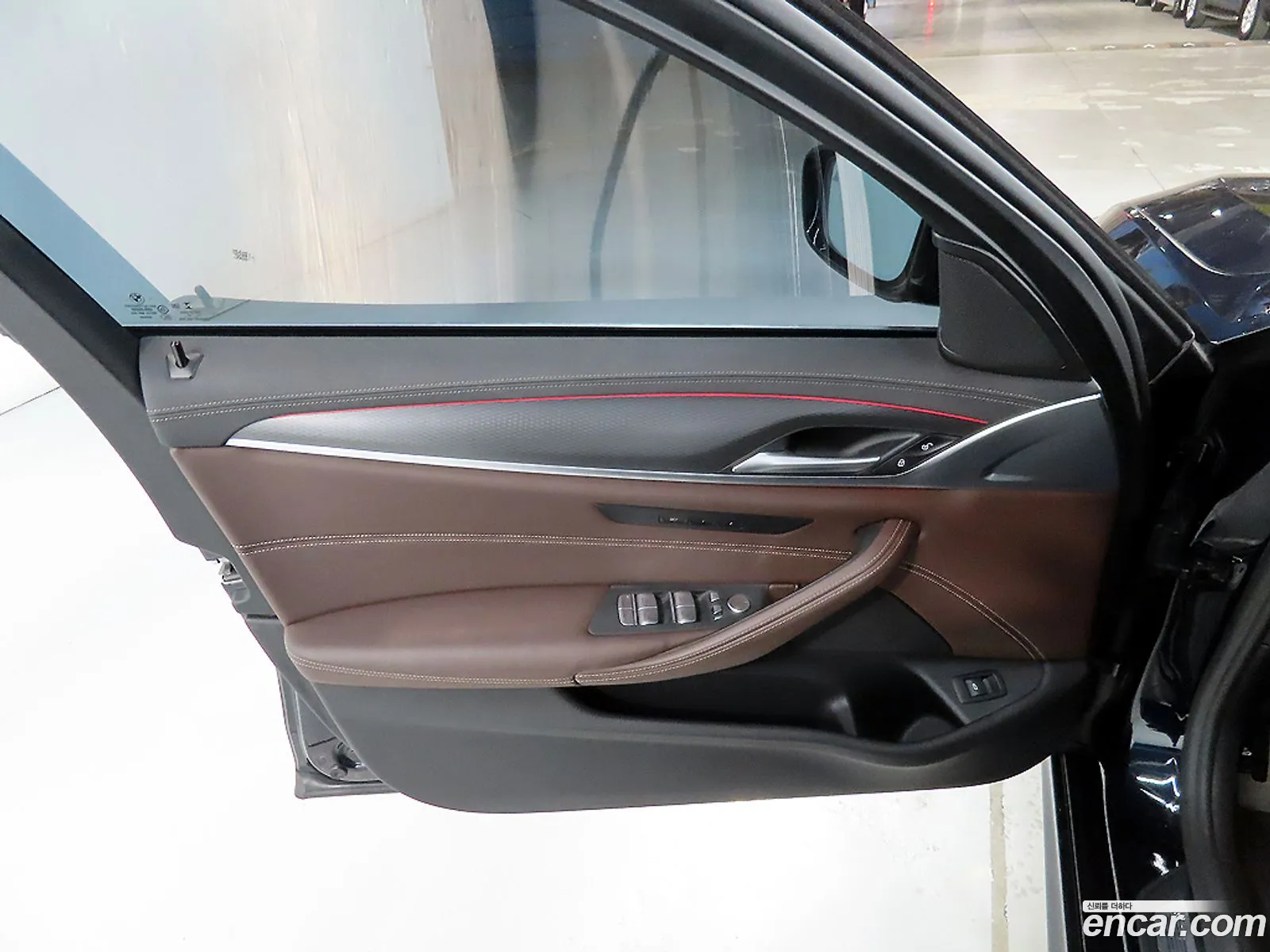 BMW 5 Series 2022 — 14