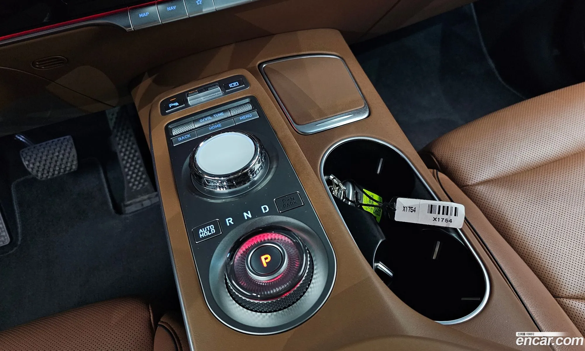 Genesis GV70 2021 — 10