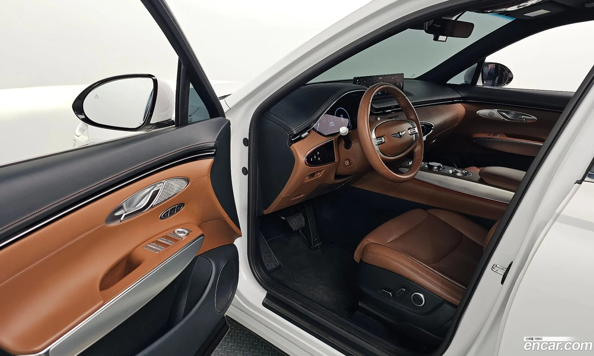Genesis GV70 2021 — 13