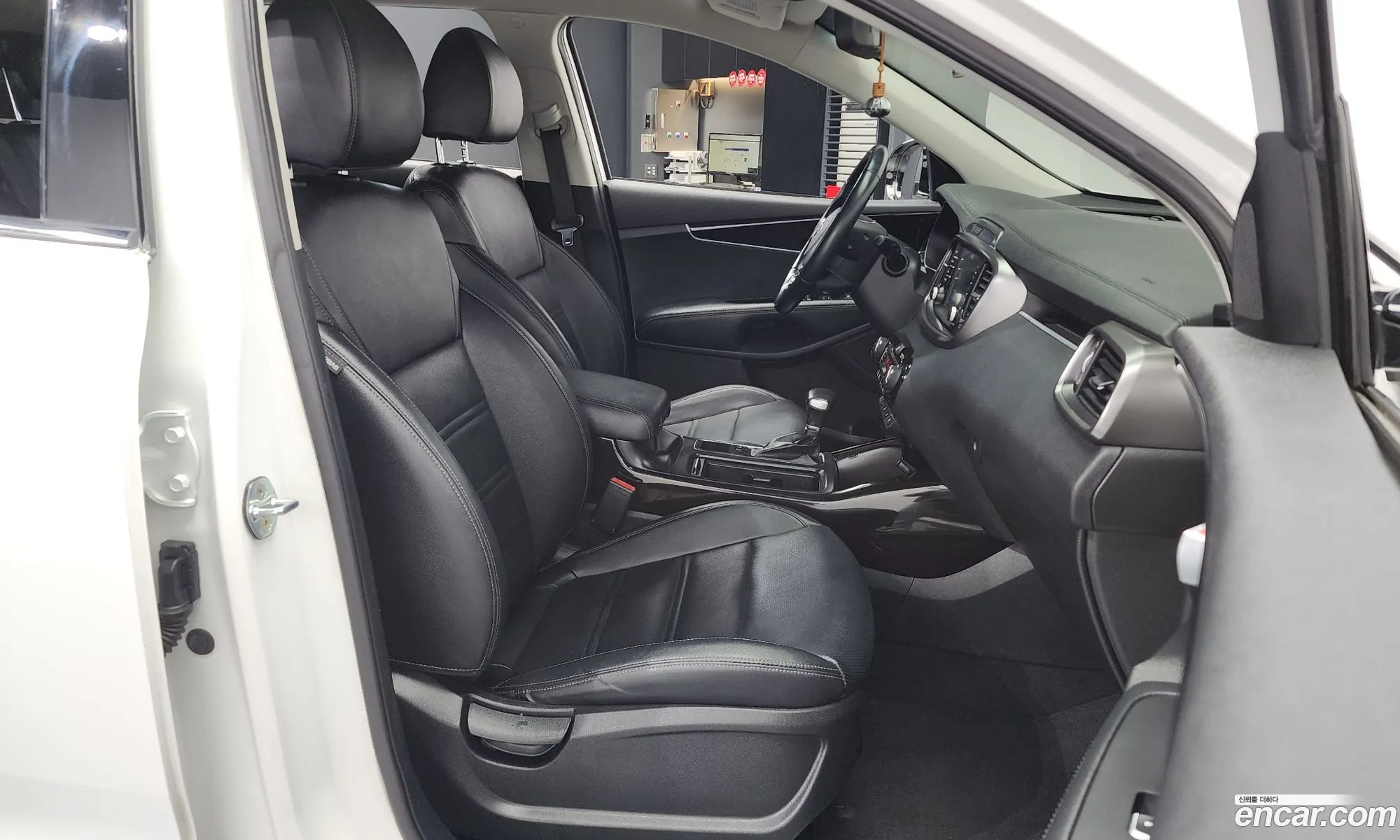 Kia Sorento 2017 — 11