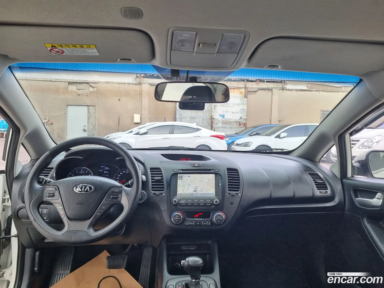 Kia K3 2012 — 8