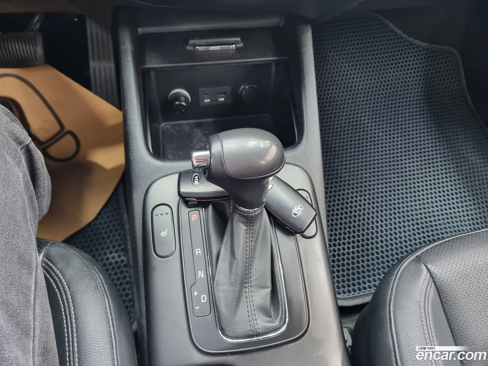 Kia K3 2012 — 11