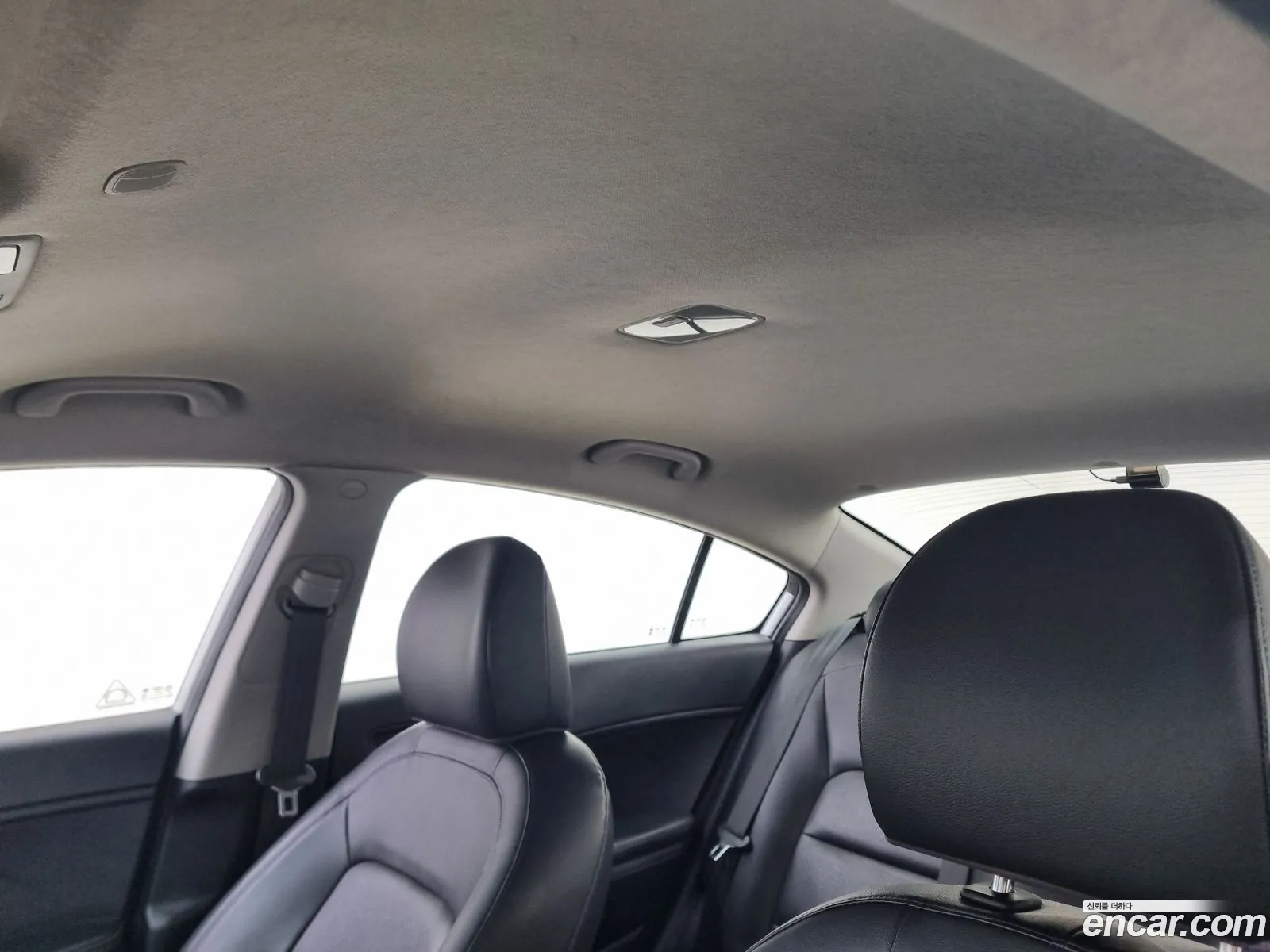Kia K3 2012 — 13
