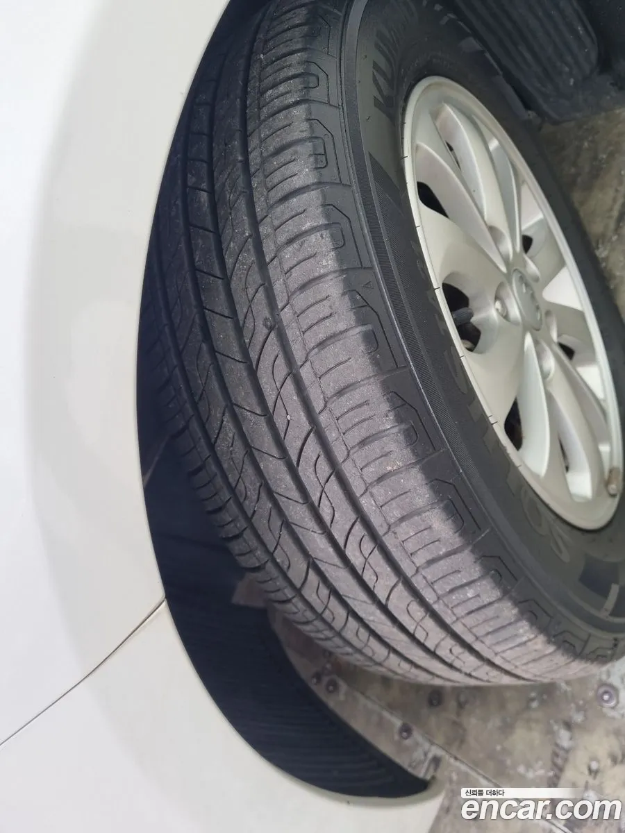 Kia K3 2012 — 3