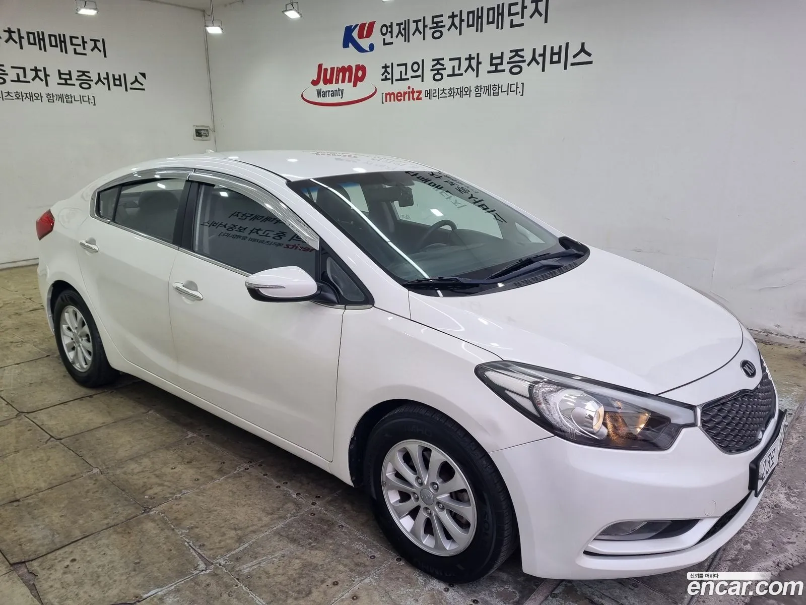 Kia K3 2012 — 9