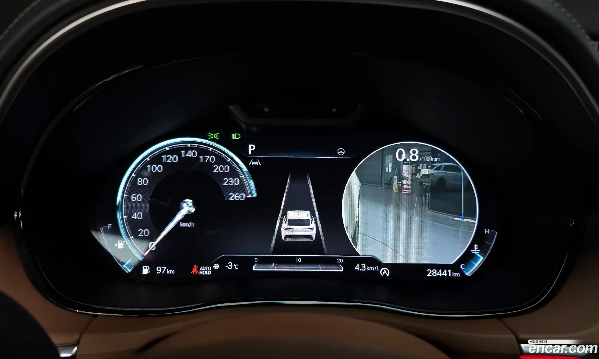 Genesis GV70 2021 — 10