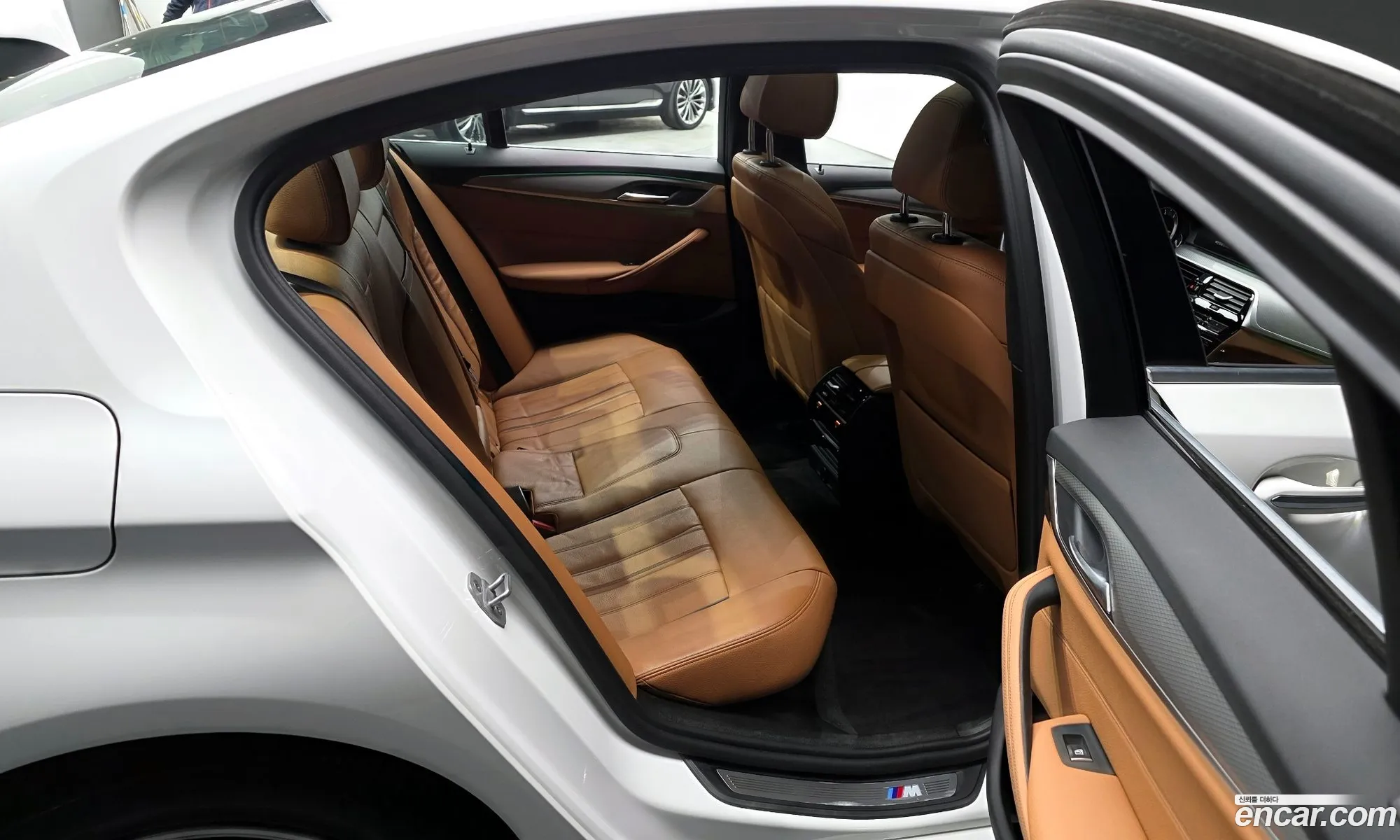 BMW 5 Series 2017 WBAJC3107JWB77221 — 2