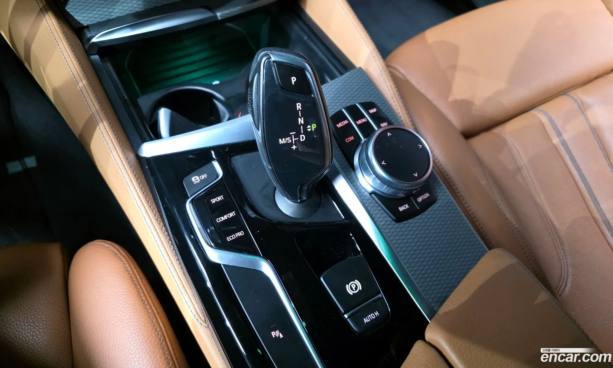 BMW 5 Series 2017 WBAJC3107JWB77221 — 19