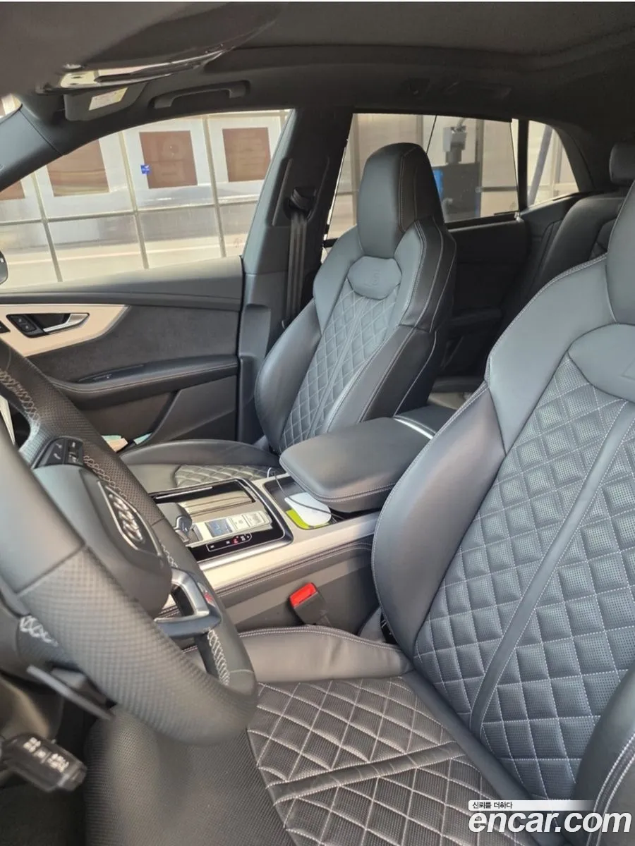 Audi Q8 2023 — 4